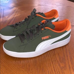 Puma Sneakers